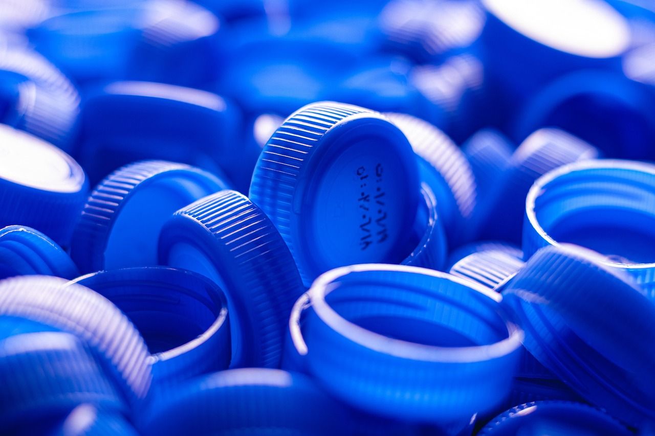 découvrez l'importance du recyclage du plastique, ses méthodes innovantes et comment contribuer à la protection de l'environnement en réduisant les déchets plastiques.