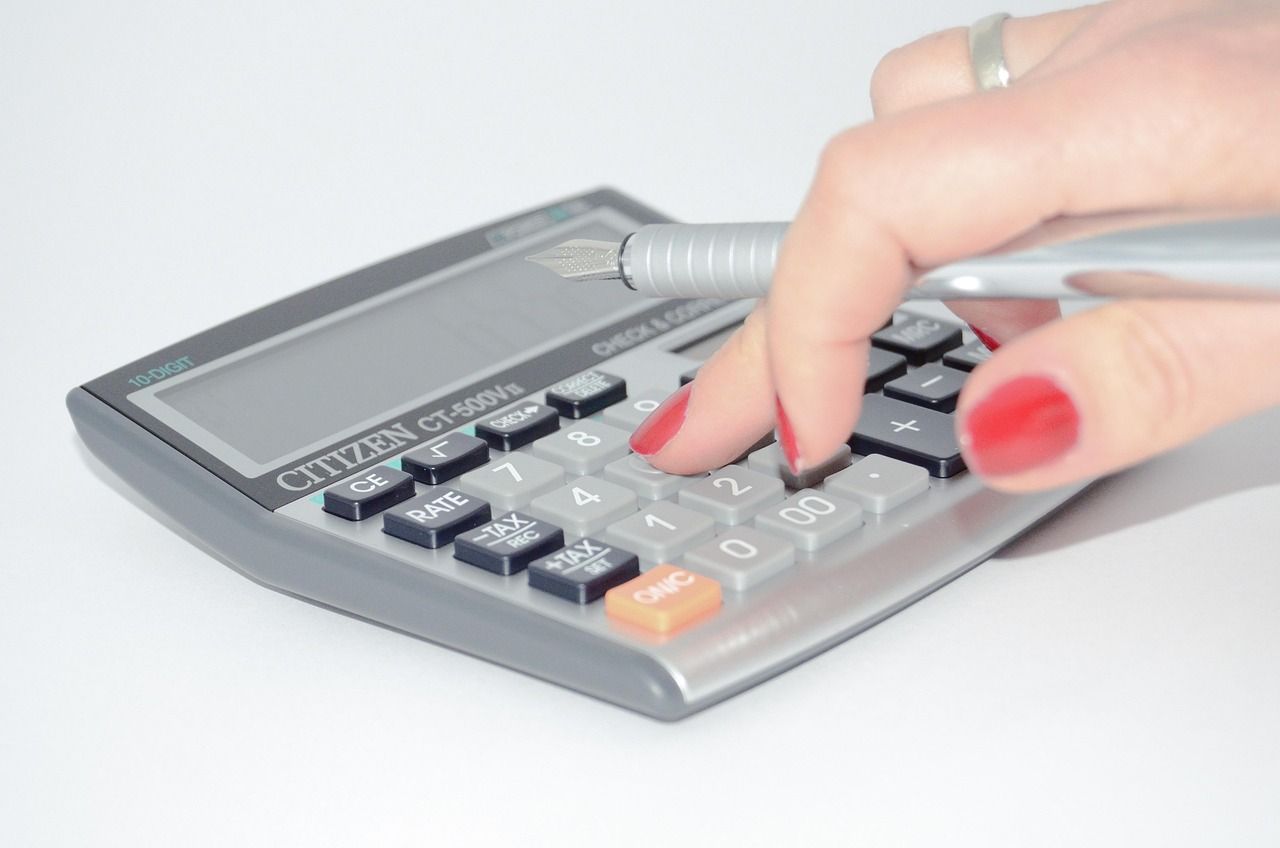 calculez facilement votre empreinte carbone avec notre calculateur en ligne gratuit. découvrez l’impact de vos activités quotidiennes sur l’environnement et obtenez des conseils pour réduire vos émissions de co2.