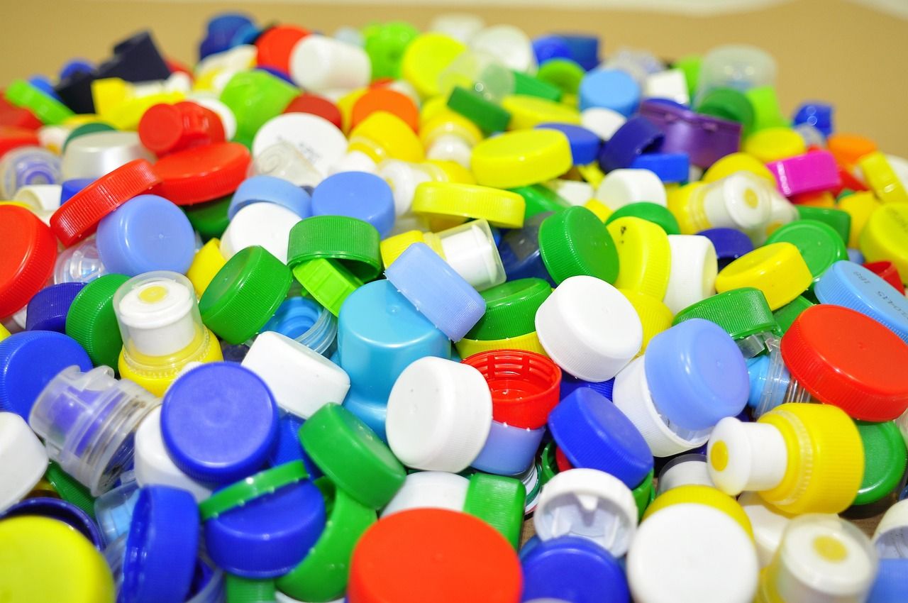 découvrez l'importance du recyclage du plastique, ses méthodes innovantes et son impact positif sur l'environnement pour un avenir durable.