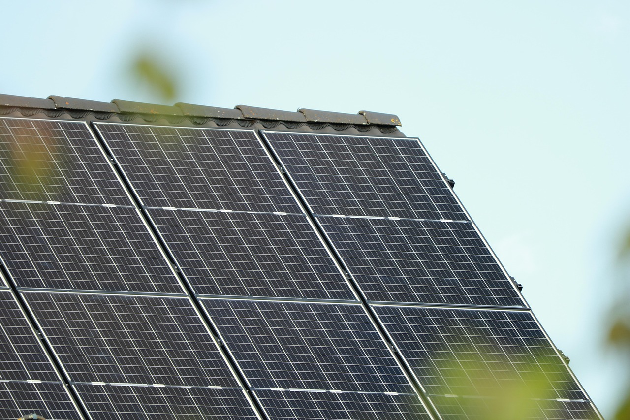 Bouygues Telecom se lance dans l’énergie solaire : vers une alimentation durable pour son réseau