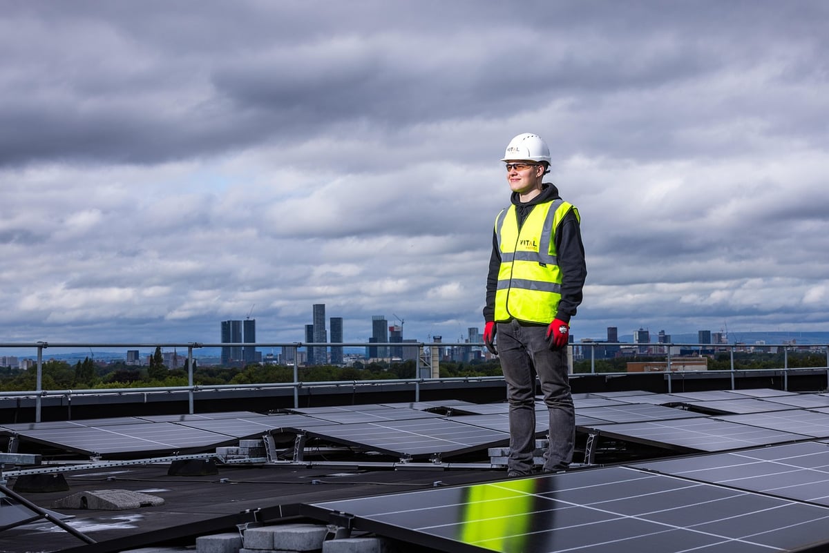 Un panneau solaire révolutionnaire affichant une empreinte carbone inégalée sera commercialisé avec une TVA réduite de 5,5%