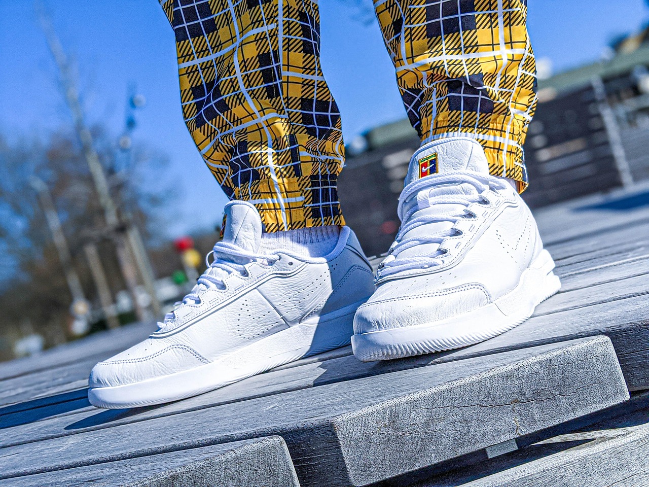 découvrez comment le tennis durable révolutionne le sport avec des équipements éco-responsables, des pratiques respectueuses de l’environnement et des initiatives pour réduire l’empreinte carbone des clubs et événements.