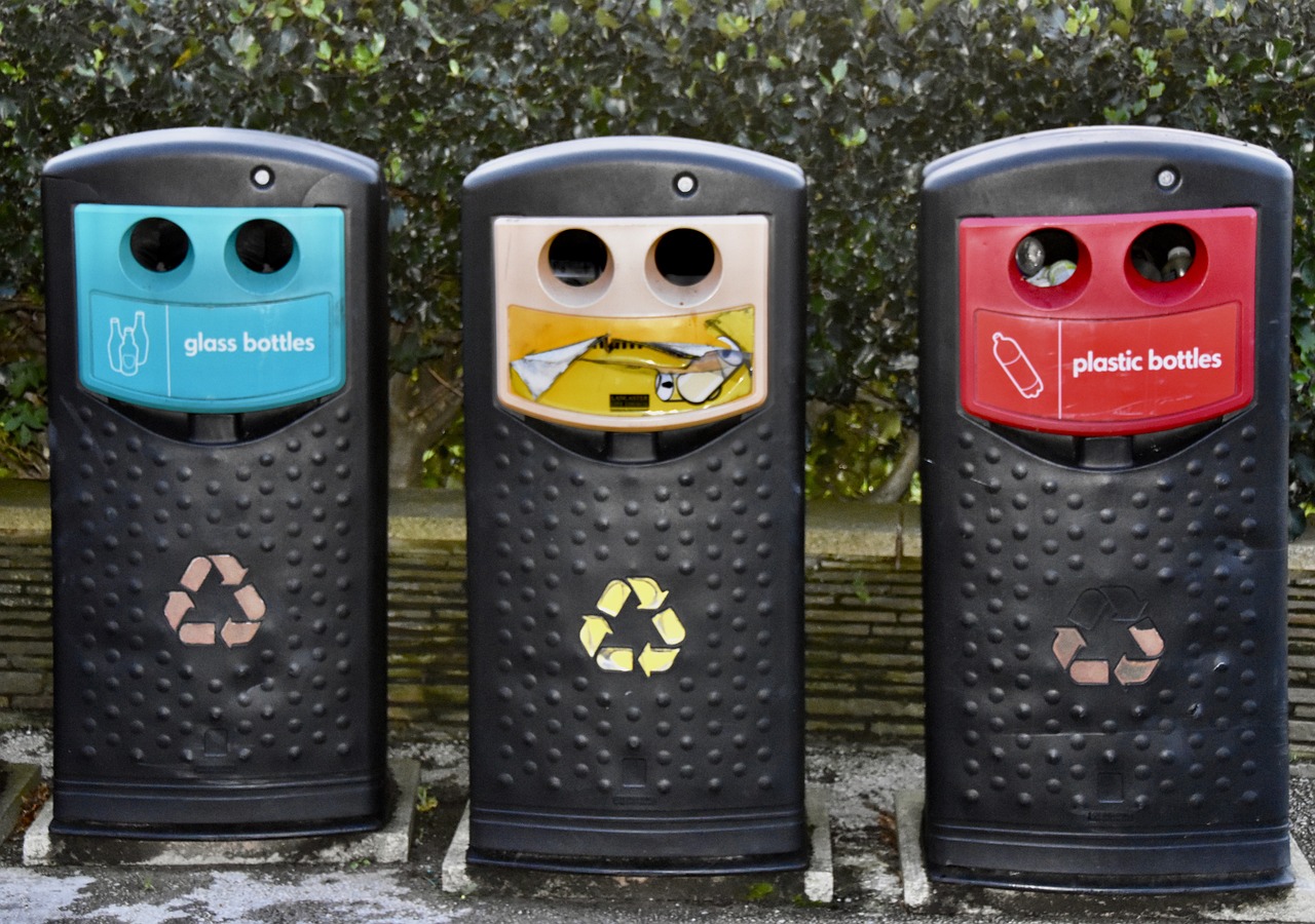 gestion des d&eacute;chets : solutions efficaces pour le tri, la collecte, le recyclage et la r&eacute;duction des d&eacute;chets afin de pr&eacute;server l'environnement et favoriser le d&eacute;veloppement durable.
